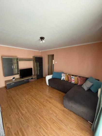Apartament cu 2 camere semidecomandat în Braytim