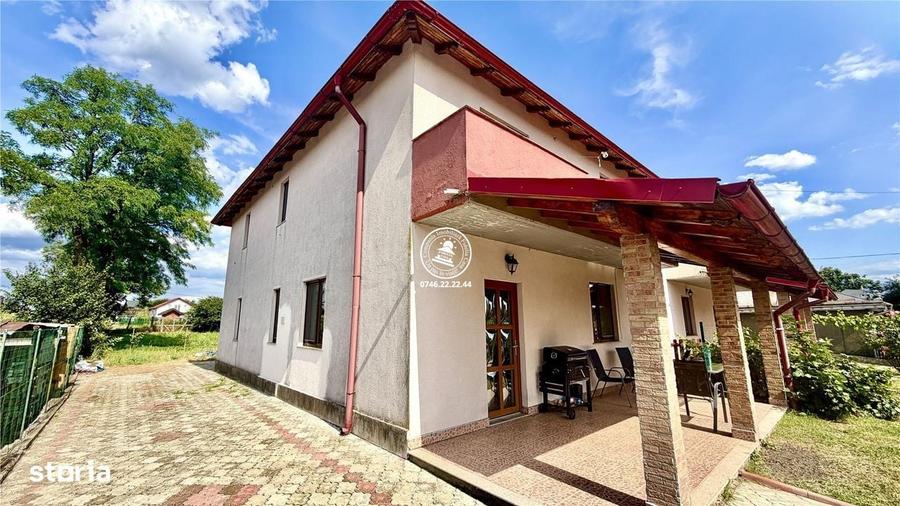 Casă cu 4 camere în Popricani