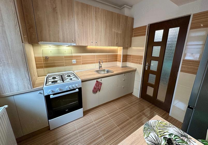 Apartament cu 2 camere decomandat în Metalurgiei