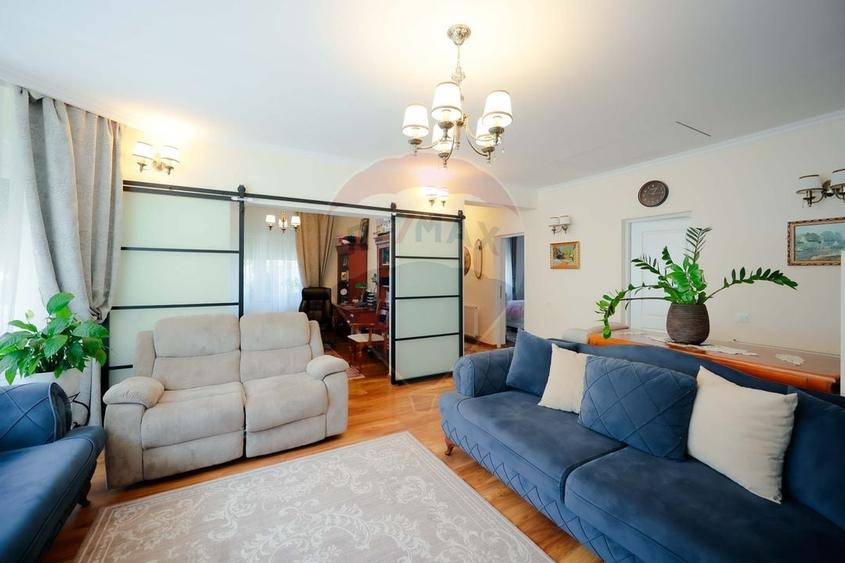 Casă individuală cu 4 camere cu Teren 551 Mp în Sântandrei