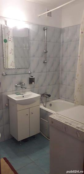 Garsonieră decomandată în Central