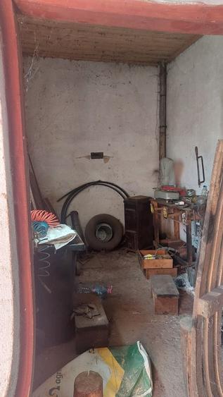 Spațiu comercial, de 100 mp, în Chieșd