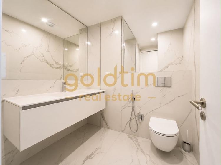 Apartament cu 4 camere decomandat în Aviatorilor