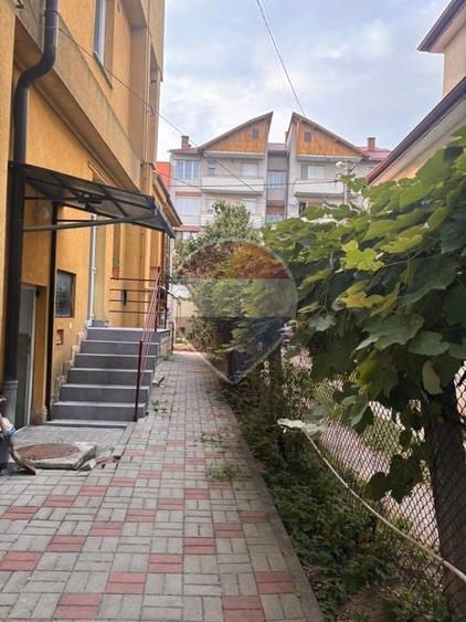 Apartament cu 3 camere semidecomandat în Grigorescu