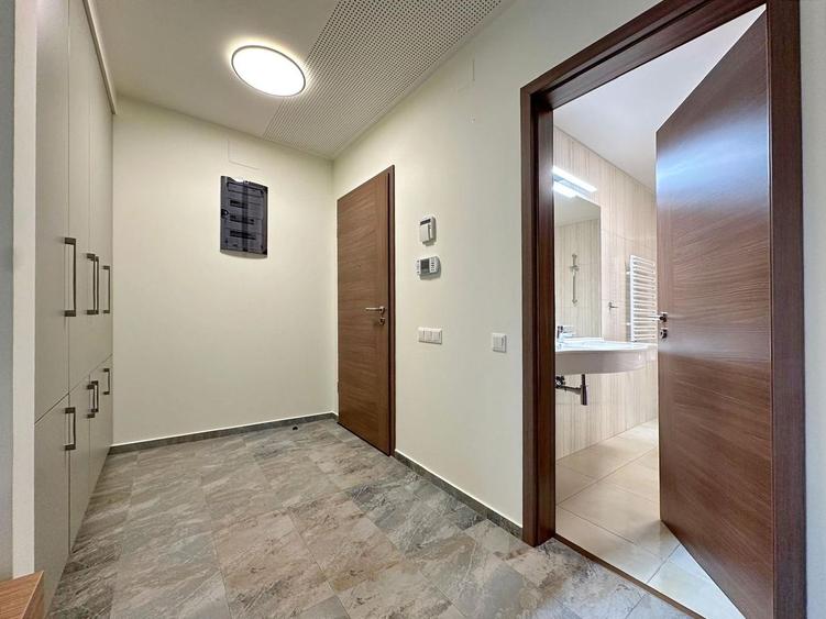Apartament cu 2 camere decomandat, mobilat în Drumul Poienii