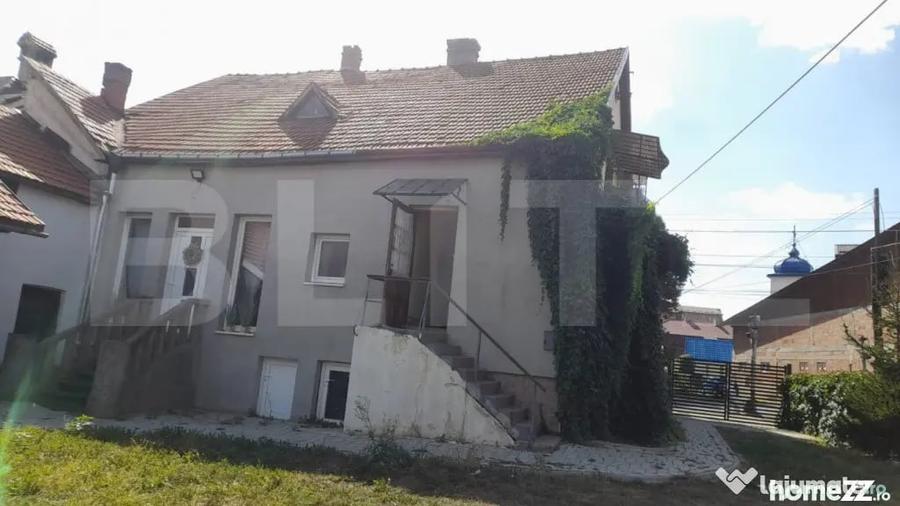 Apartament cu 4 camere decomandat în Rădăuți