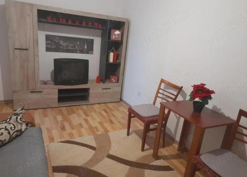 Apartament de vanzare - 4