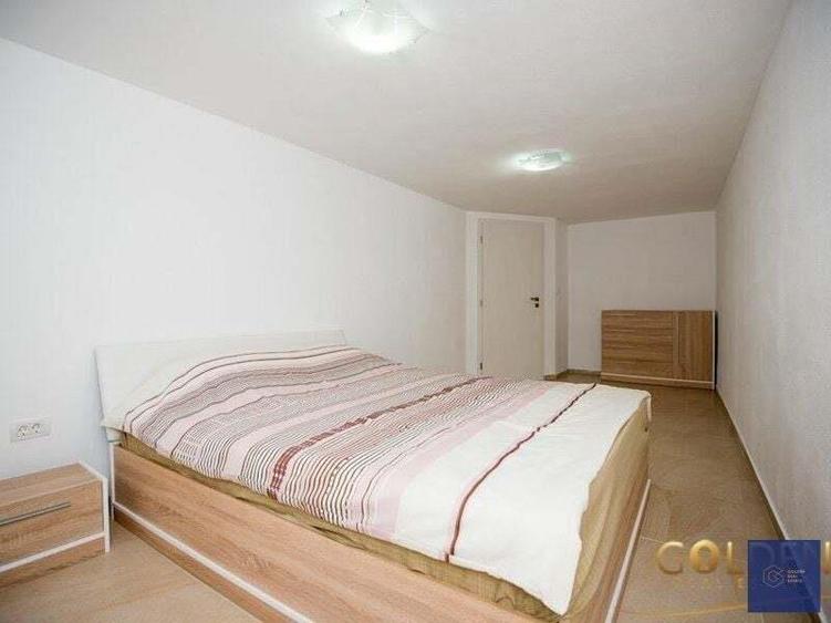Apartament B-dul Revolutiei, cladire perioada interbelica, comision 0% - 4