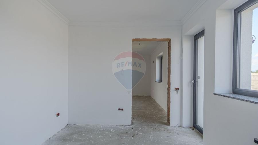 Casa moderna, la cheie, in Cristian - Str. Carpati - 12