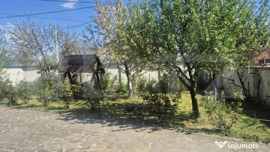 Casă cu 4 camere cu Teren 525 Mp în Central