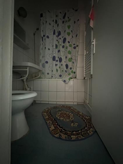 Apartament cu 2 camere semidecomandat, mobilat în Obor