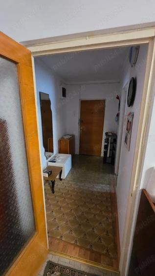 Apartament 3 camere nelocuit de vanzare - Slobozia, IL - 8