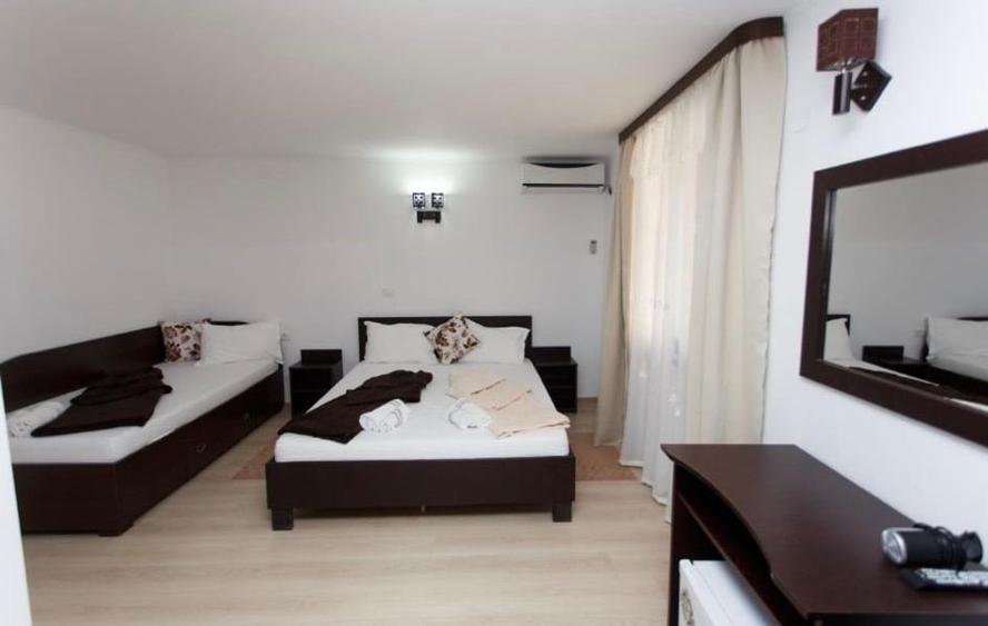 Ultracentral Pensiune Costinesti 19 Camere - 17