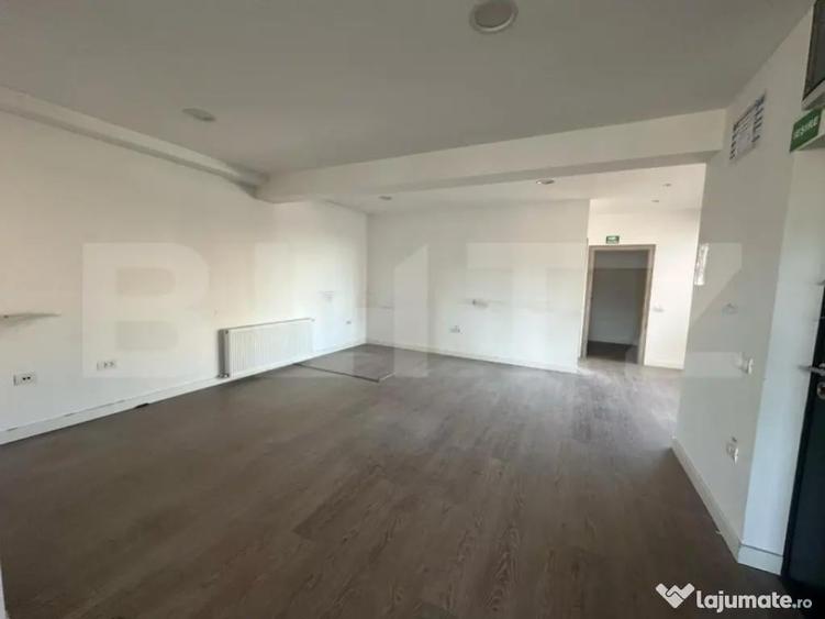 Spatiu comercial de vanzare 66 mp, etajul 2, zona Cetate - 2