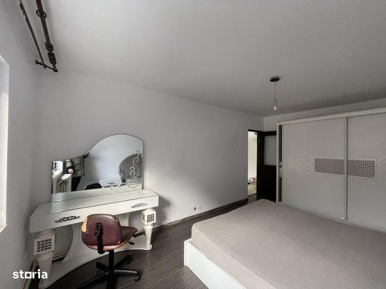 2 camere decomandat 47 mp, ETAJ 1, zona Nicolina - 6