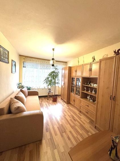 3 camere decomandat – zonă Bogdăneștilor – Cetății, 67 mp - 1