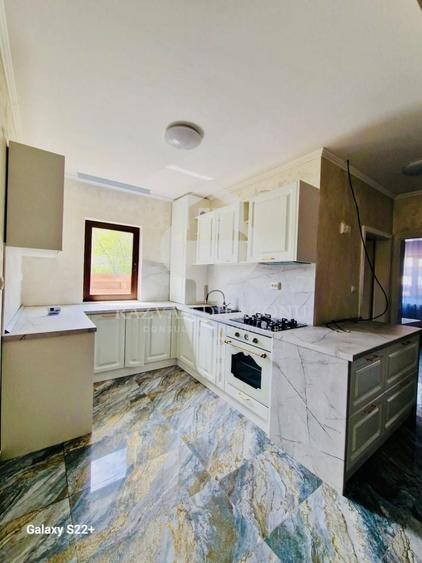 Casă spațioasă, mobilată și utilată în Năvodari Nord-Vest - 5