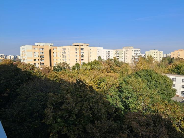 Vanzare apartament 3 camere, Drumul Taberei - Romancierilor