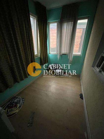 Spatiu Comercial 100mp utili - LA BULEVARD - locuri de parcare - 9