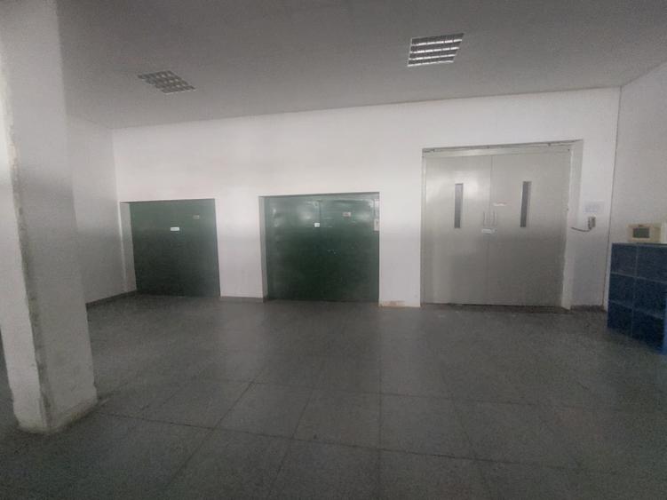 Zona Industriala - spatii versatile 500 - 1.000 mp., locuri parcare - 9