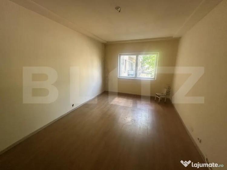 Apartament 3 camere, decomandat, 55 mp, zona Micro17 - 8