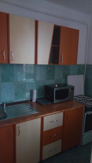 Inchiriez Garsoniera - 4