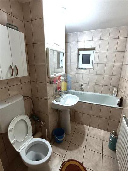 ETAJ  1, Ap 3 camere zona Garii, SPATIOS, 2 vederi, 2 balcoane - 7