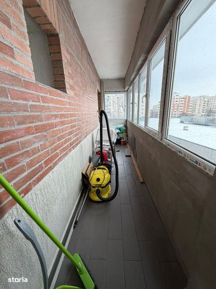 Vand Apartament in Centru pe strada BULEVARDUL UNIRI ETAJ 2 - 8