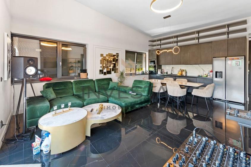 Penthouse 4 camere! 166 mp utili! Panorama deosebita! - 2