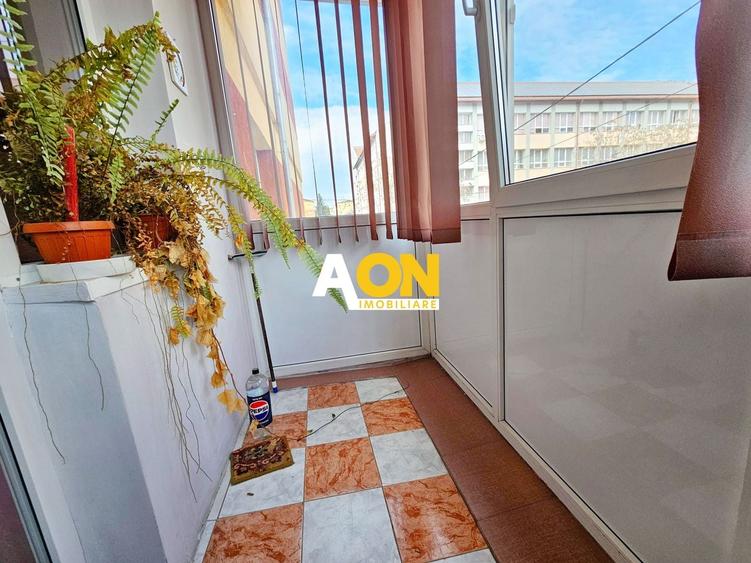 Apartament 3 camere, 2 bai, 2 balcoane, etaj 1, zona Liceului Sportiv - 10