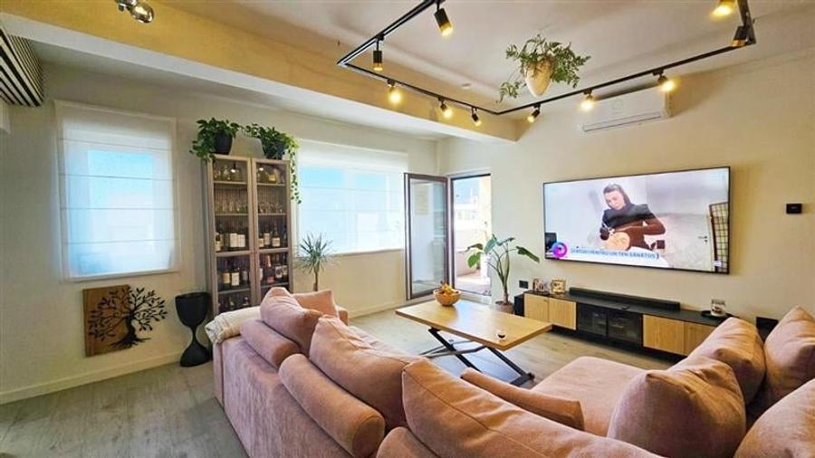 COMISION 0% Apartament premium, mobilat 3 camere 2 bai Dumbravita Kauf - 1