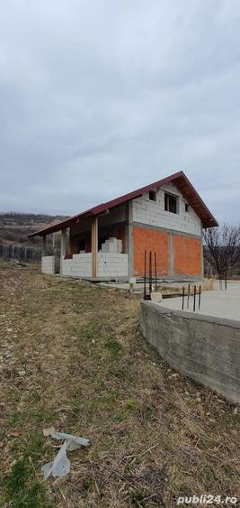 Teren +casa la rosu - 1