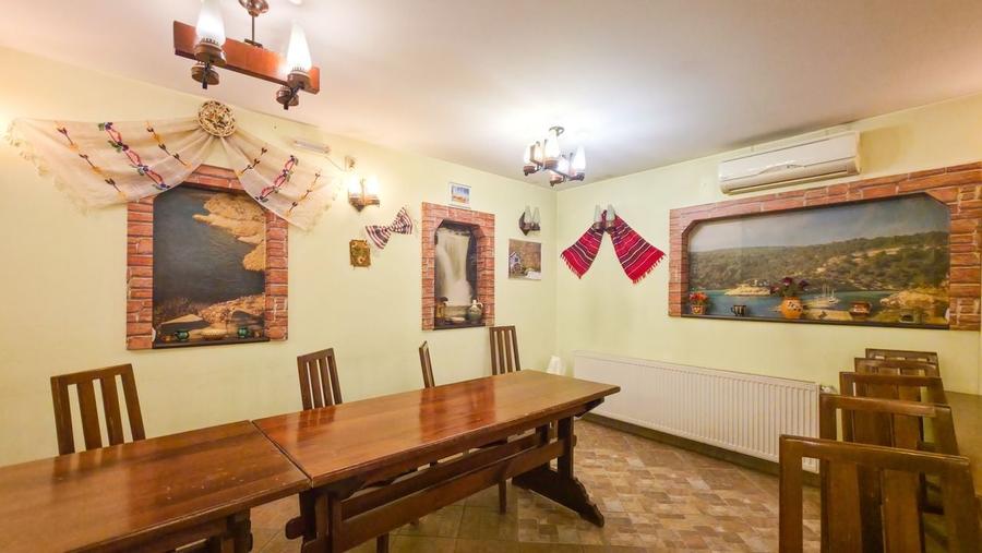 De vânzare – Proprietate comercială tip Restaurant & Salon Evenimente - 11