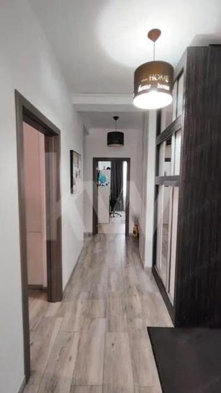 Apartament 3 camere de vanzare ?elimbar, zona Brana Vasile Dobrian - 5