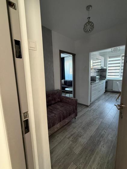 Persoana fizica,Inchiriez apartament cu 2 camere in centru - 2