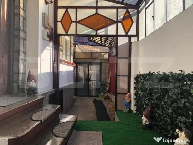 De vanzare, casa in Schei - 6