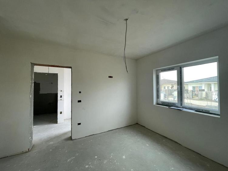 Duplex - 3 camere - ST280mp - toate utilitatile - Mosnita Veche - 8