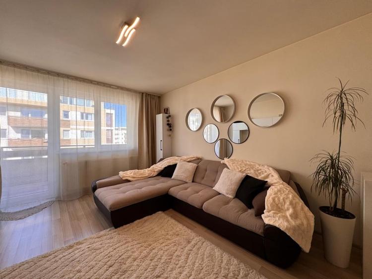 Urban Residence Coresi, apart. elegant cu doua camere, terasa si boxa - 4