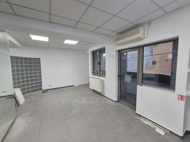 Clădire de birouri de inchiriat in zona Foisorul de Foc - 22