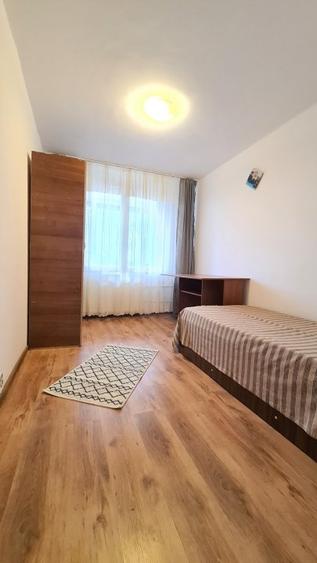 Rahova,Petre Ispirescu , apartament de 4 camere ,350Euro-comision 0% - 3