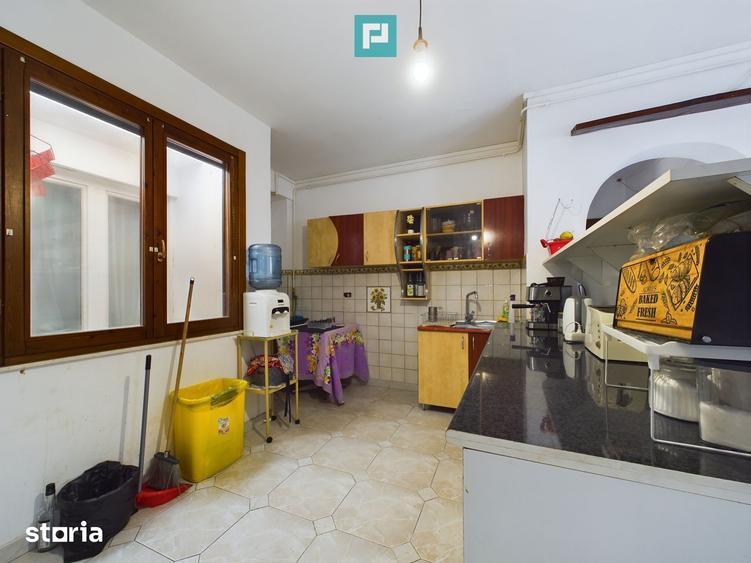 Casă cu 5 camere cu Teren 487 Mp în Mehala