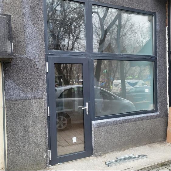 PROPRIETAR,Inchiriez spatiu comercial - 3