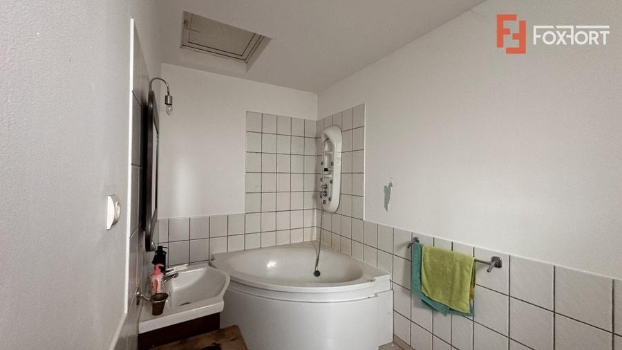 Casa individuala 6 camere, 200 mp, in Mosnita Veche, vatra satului - 7