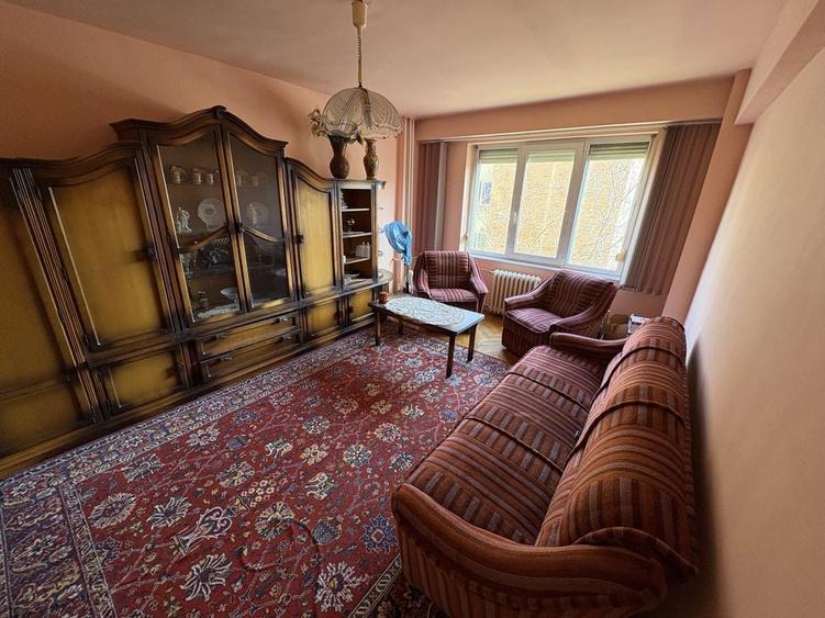 Proprietar vand apartament 2 camere, bloc tip D, 57 m utili. - 4