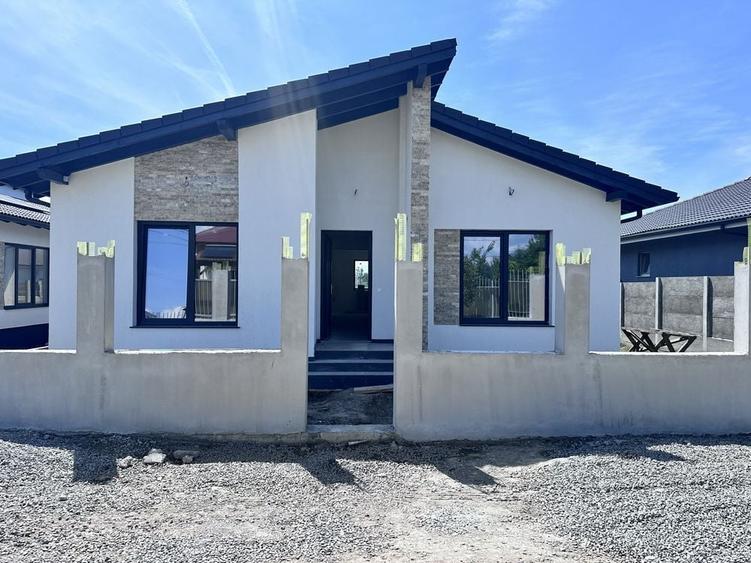Casa de vanzare in Alba Iulia - 1