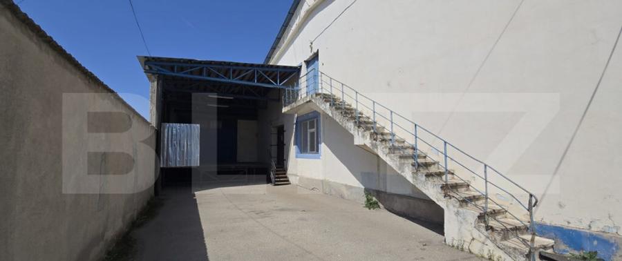 Hala produc?ie/depozitare, de vanzare, 2600 mp, zona Bari - 10
