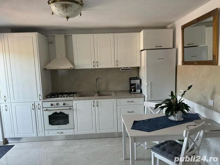 Apartament super frumos si elegant linga piata agroalimentara - 1