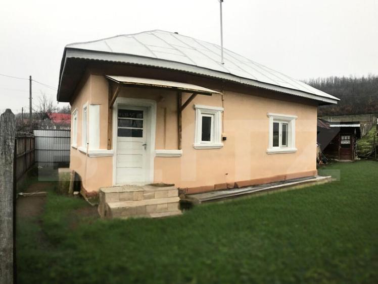 Casa + Teren - 1.724 mp Parcelat de vanzare Valea Mare - 1