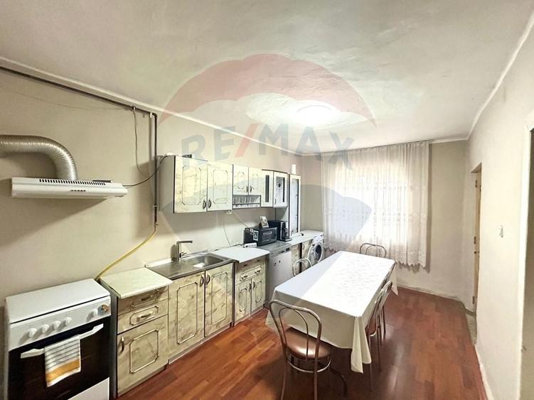 Casa de vanzare cu teren 680mp in Salonta - 5