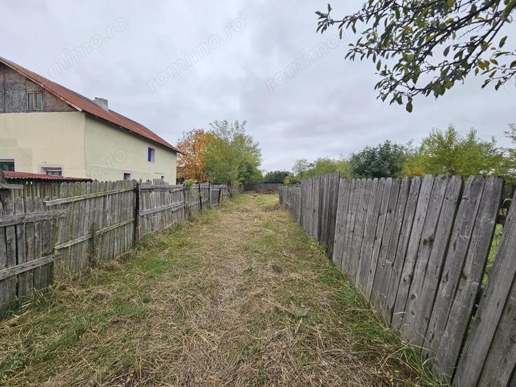 Teren intravilan Bradu, 600 mp - 1